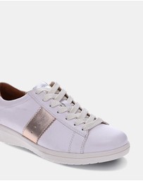 Mia Vita - Brooklyn Lace-Up Casual Sneaker - White