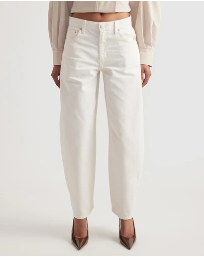 Decjuba - Rhea Mid Rise Barrel Jeans