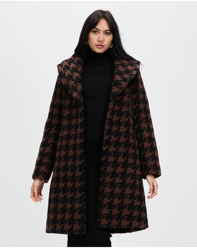 Black and Mink