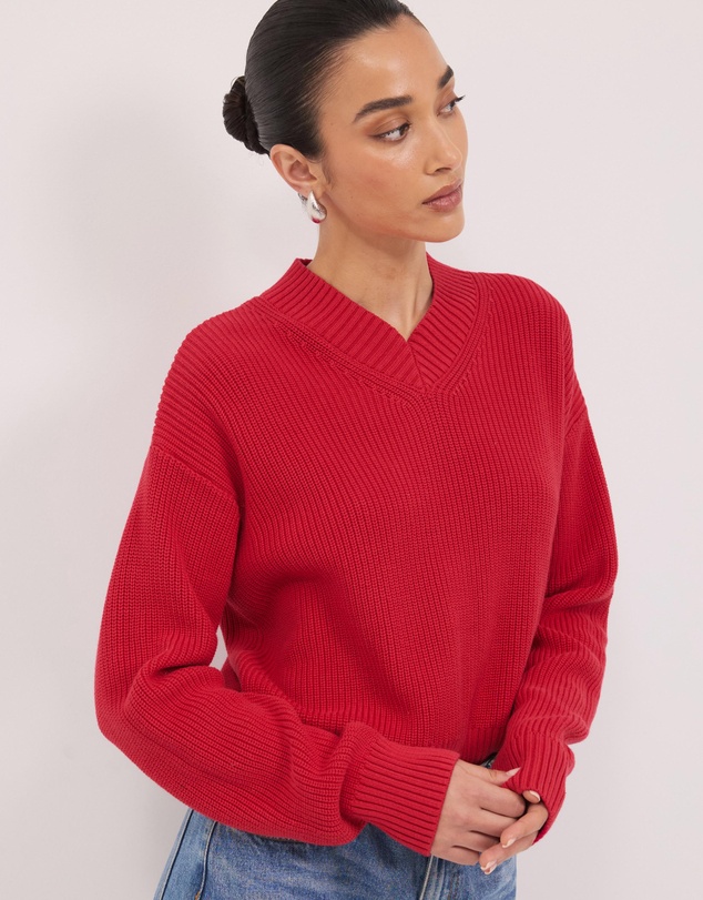 Calli - Ronnie V-Neck Jumper