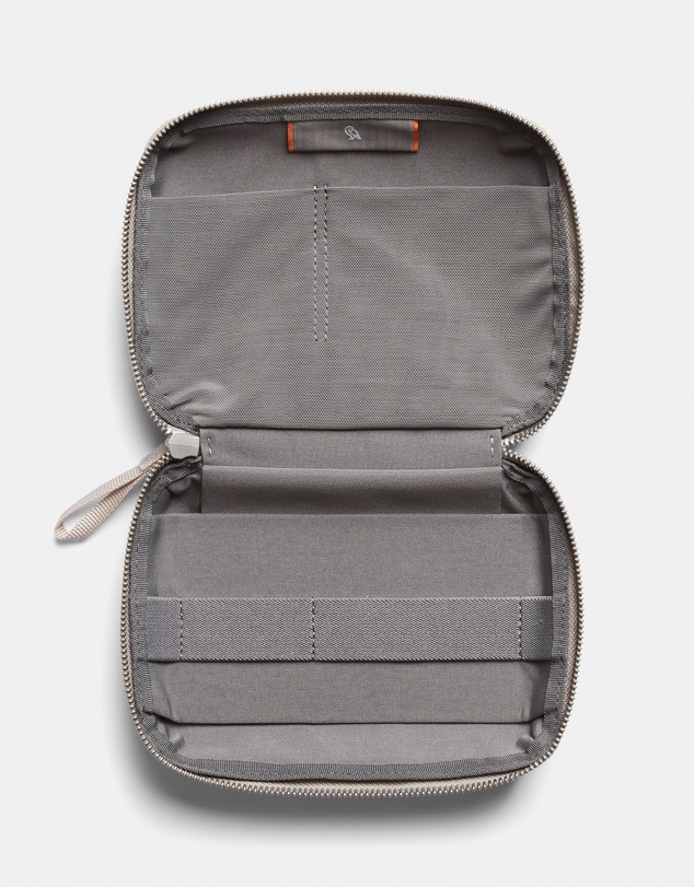 Bellroy - Tech Kit Compact
