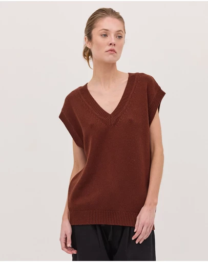 Cloth & Co. - The Vest