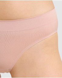 Sans Complexe - So Confort Seamless Plus Size Brief