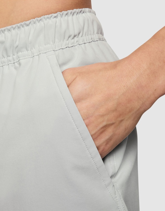 Nike - 7in Unlimited Dri-FIT Unlined Versatile Shorts