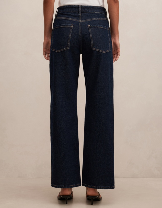 Forever New - Nicki Mid Rise Straight Leg Jeans