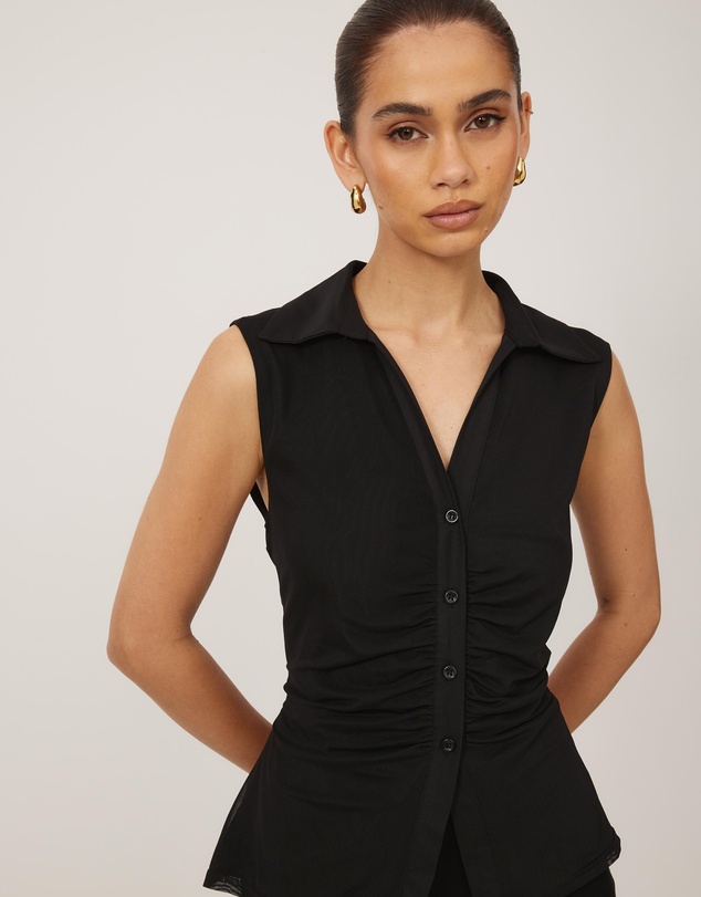 Tussah - Sleeveless Jersey Button Up Top