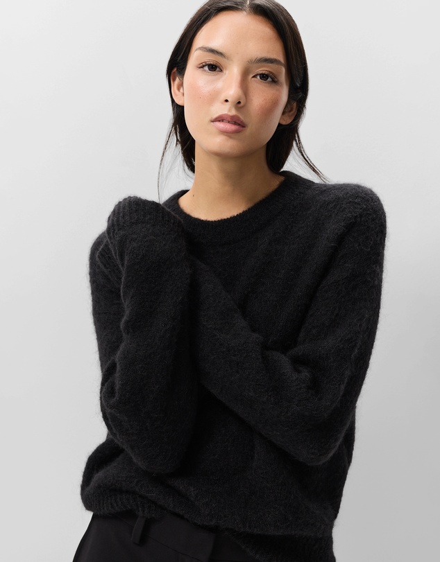 UNISON - Lofty Crew Neck Knit