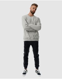 Xander - Monaco Embroidery Crewneck
