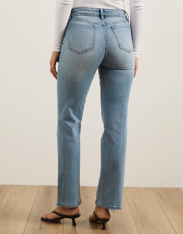Atmos&Here - Lola Mid Rise Slim Leg Straight Jeans