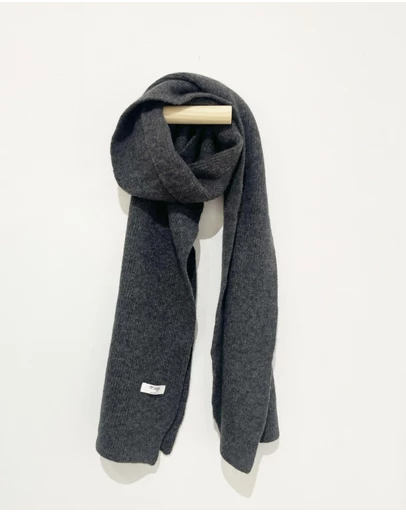 Mcintyre - Nigretta Merino Scarf