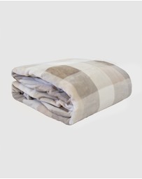 Bambury - Charlie Checkered Ultraplush Blanket