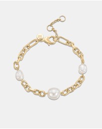 Mestige - Flamenco Pearl Bracelet - 18K Gold Plated