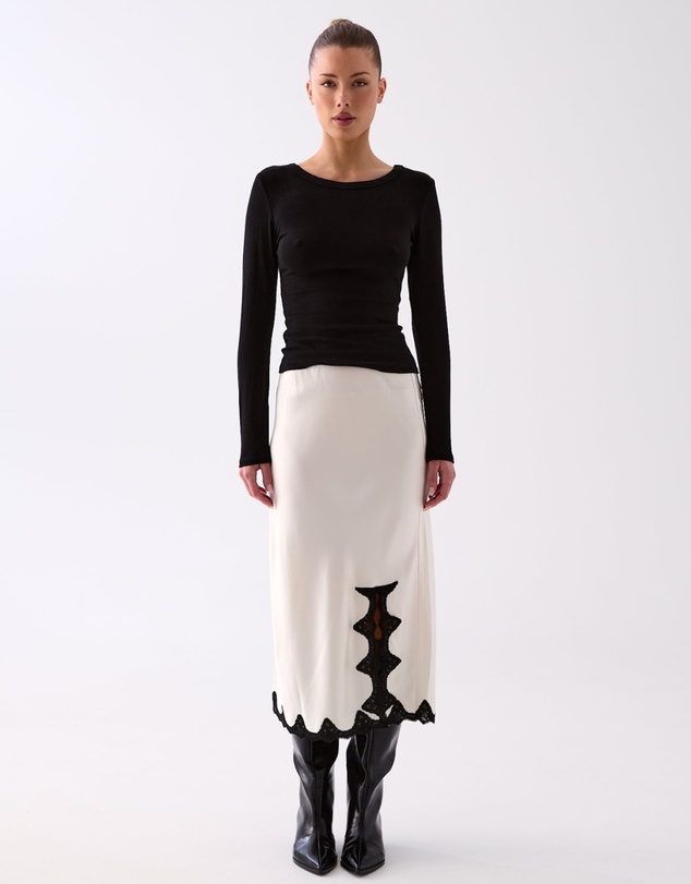 Style Addict - Elodie Scoop Back Top