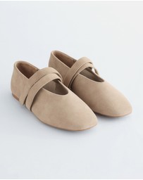 & Other Stories - Cross-Strap Leather Ballet Flats