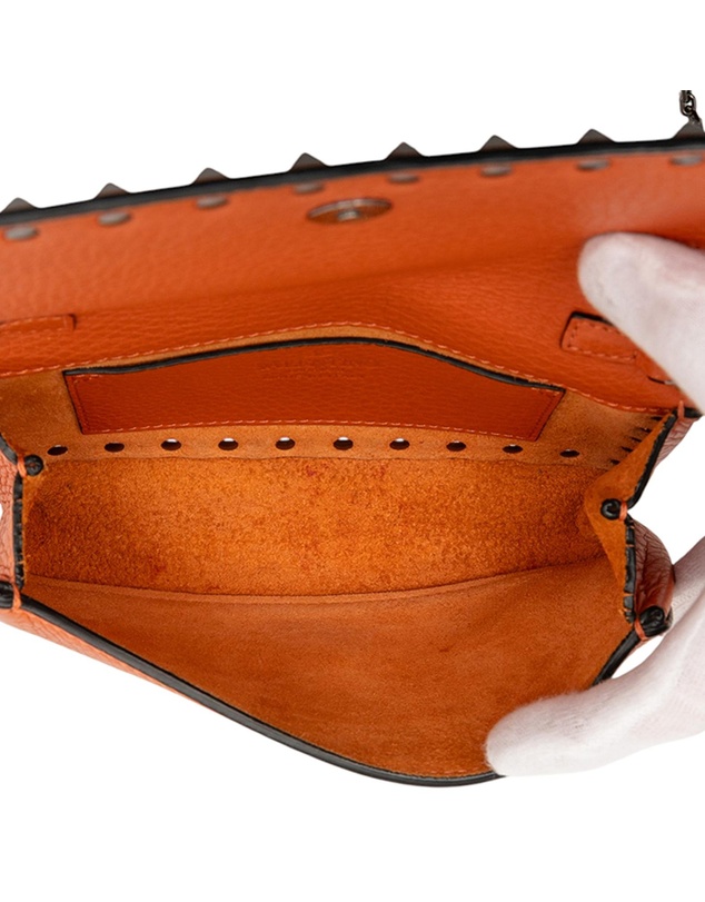 Pre-Loved by Azura Reborn - Pre-Loved Pebbled Calfskin Rockstud Clutch on Chain