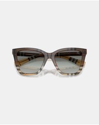 Burberry - 0BE4470