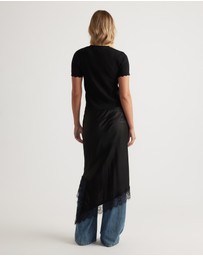Decjuba - Maya Scallop Trim Button Top