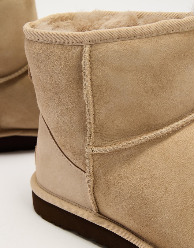 UGG - Classic Mini Boots - Men's