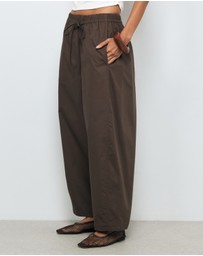 AERE - Organic Cotton Barrel Leg Pants