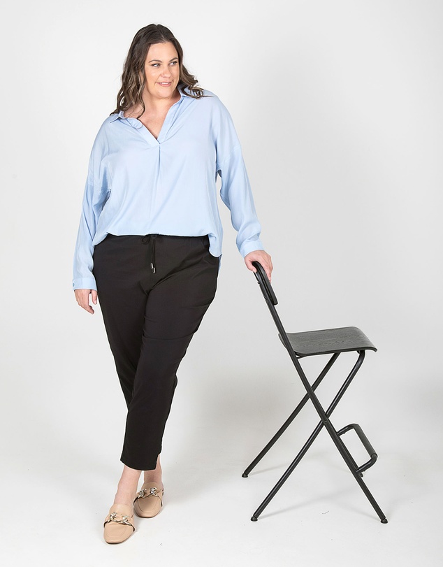 Love Your Wardrobe - Iris Soft Placket Shirt
