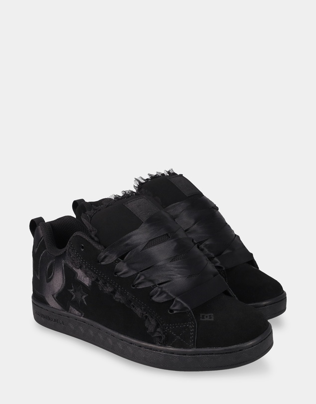 DC Shoes - Womens Court Graffik Skate Shoes
