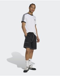 adidas Originals - Trefoil Essentials Shorts Mens