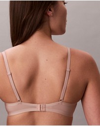 Calvin Klein - Perfectly Fit Ultralight Lightly Lined Demi Bra