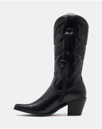 Therapy - Clayton Boots