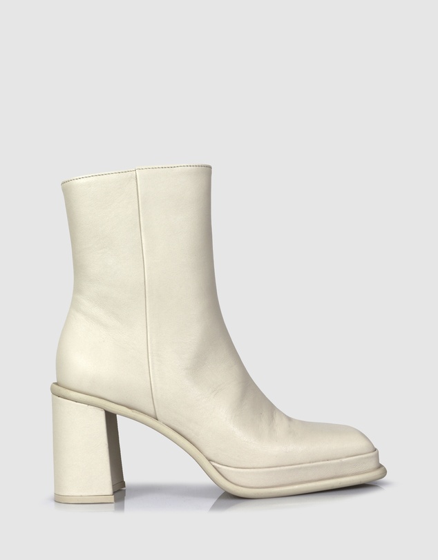 Beau Coops - Deonisia Ankle Boots
