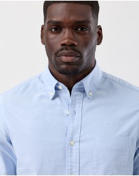 Wayver - The Button-Down Oxford Shirt