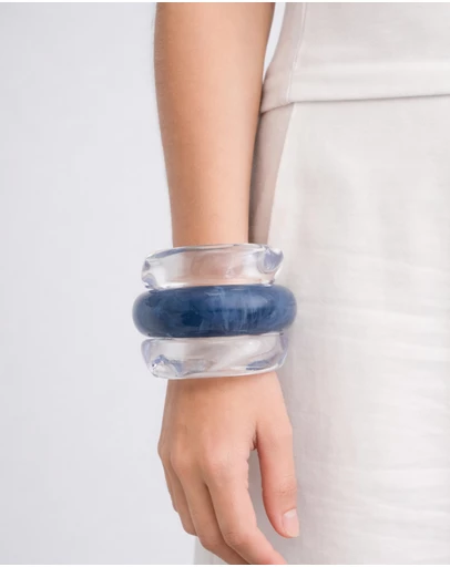 Izoa - Ocean Bangle Stack
