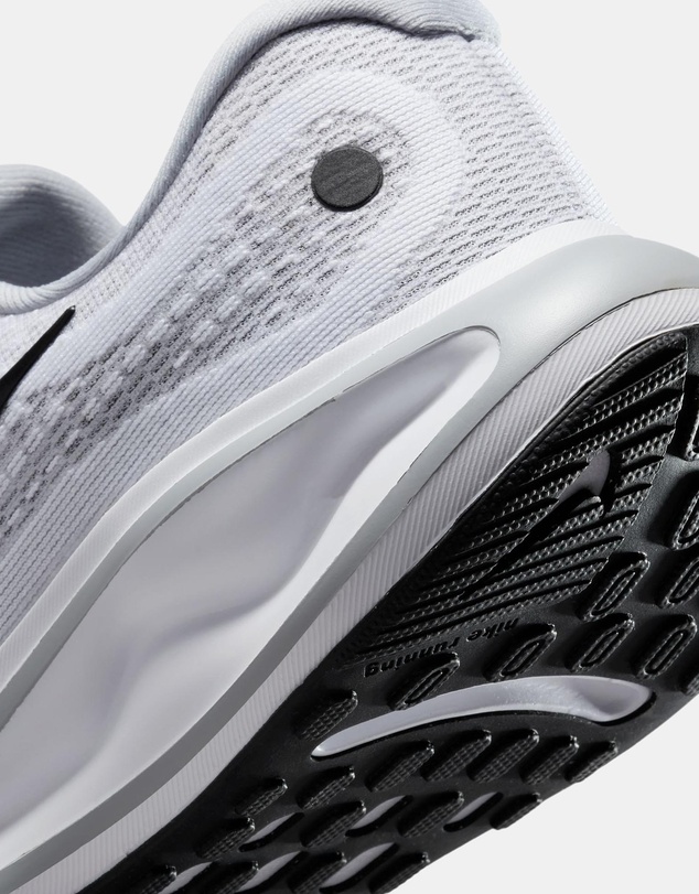 Nike - Journey Run - Women's
