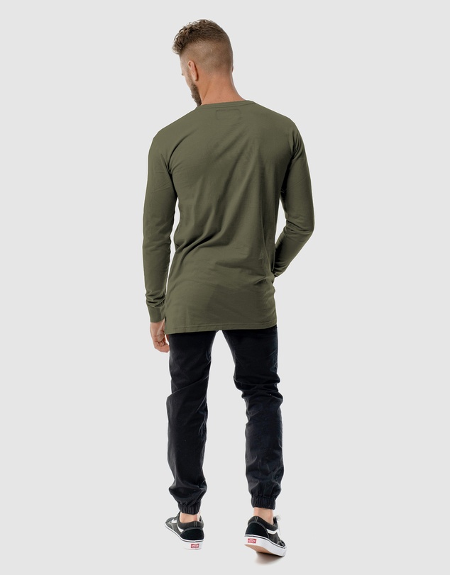 DVNT - Saxon Embroidery Long Sleeve Tee