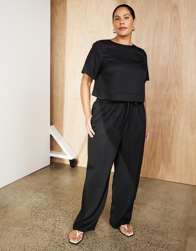 Atmos&Here Curvy - Corrina Wide Leg Pants
