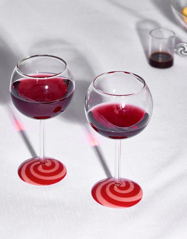 Fazeek - Swirl Wine Glasses Red/Pink