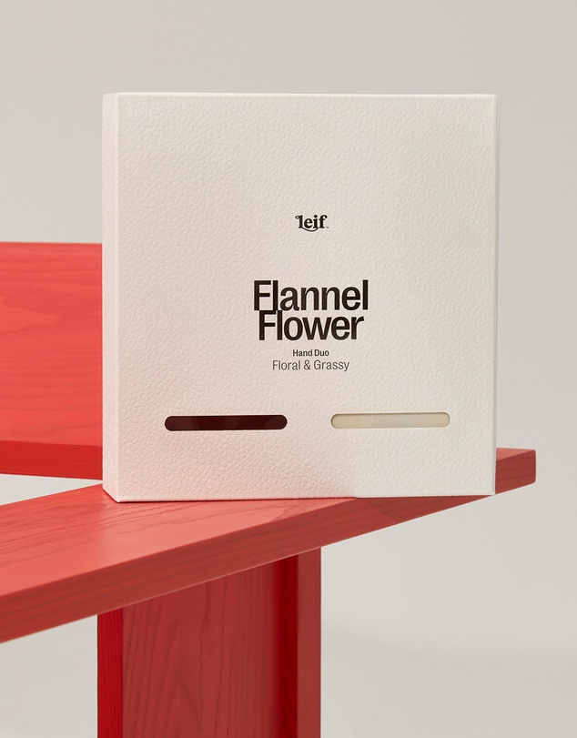 Leif Products - Flannel Flower Hand Duo LGE