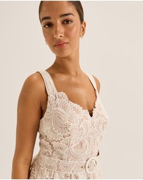 Review - Illusion Lace Midi Dress