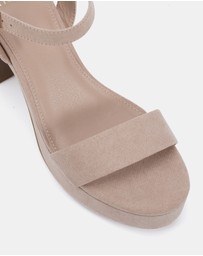 Novo - Latata Heels