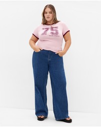 City Chic - Plus size Micro Score Print Tee - baby pink