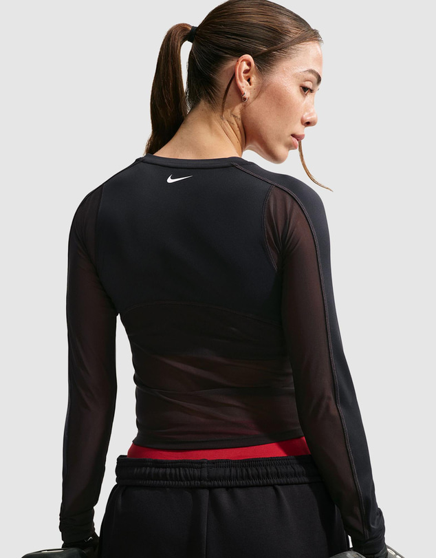 Nike - Nike One Dri-FIT Long-Sleeve Top