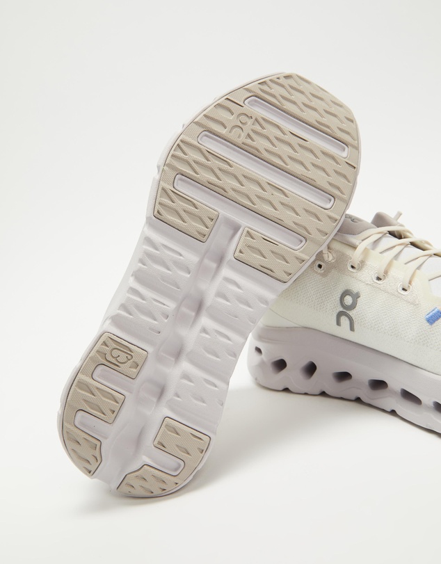 On - Cloudtilt - Women's