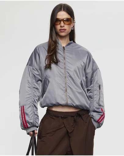 Lioness - Bloom Bomber