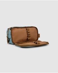 Crywolf - FABLE PENCIL CASE Whale Trail