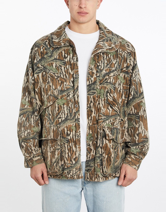 Vintage by The Real Deal - Pre Loved - Vintage Realtree Camo Jacket