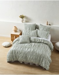 Linen House - Layla Quilt Cover Set