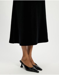 Mossée - Gianna Premium Velvet A-Line Skirt