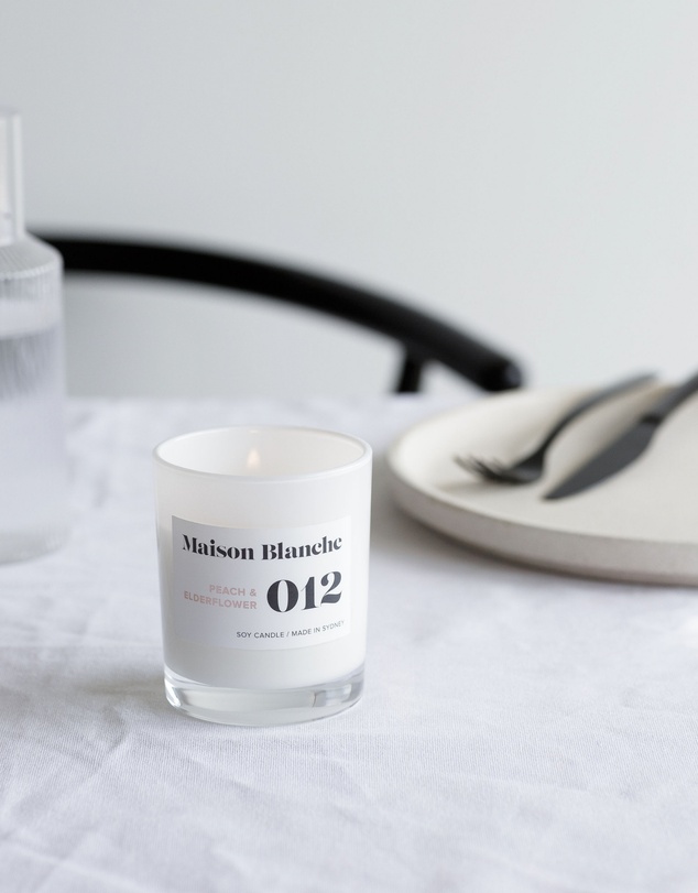 Maison Blanche - 012 Peach & Elderflower - Large Candle
