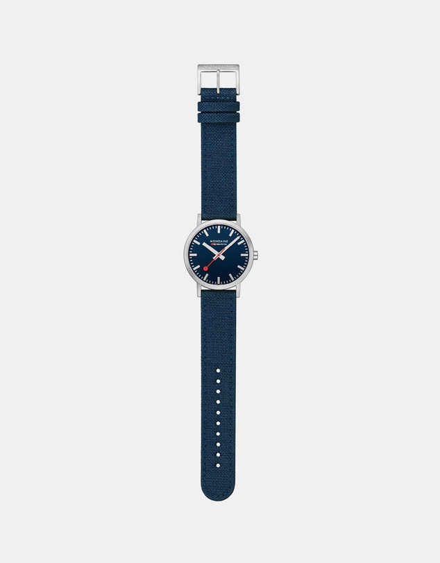Mondaine - Mondaine Official Swiss Railways Classic Deep Blue Watch