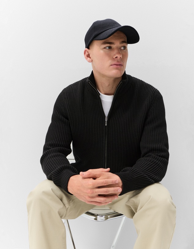 UNISON - Zip Thru Knit