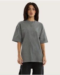 Kiss Chacey - Havre Street Tee